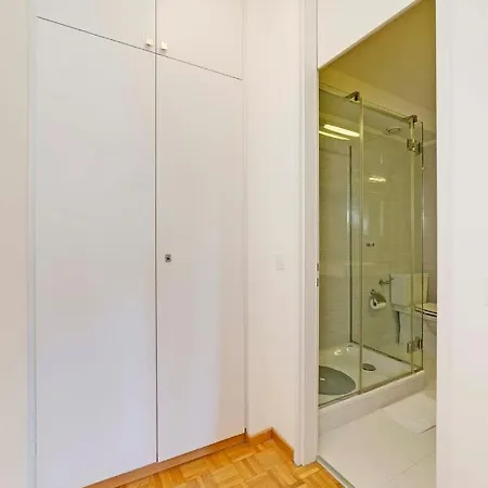 Soleil 5* With Terrace In Center * Lugano