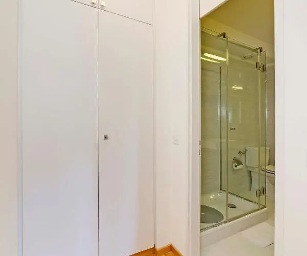 Soleil 5* With Terrace In Center * ルガーノ